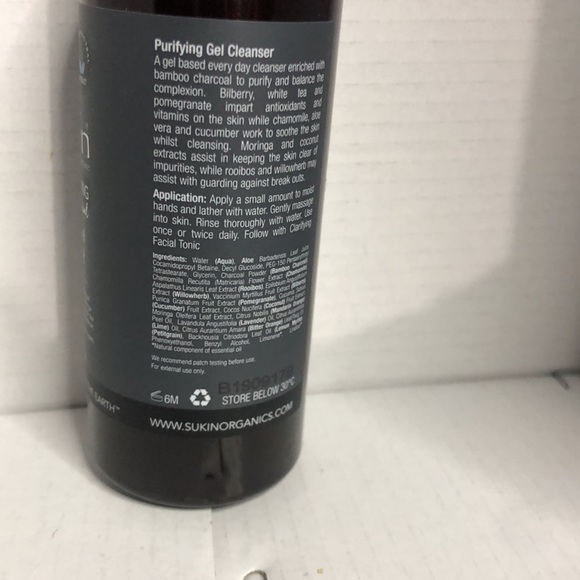 Sukin Facial cleanser - Picture 2 of 4